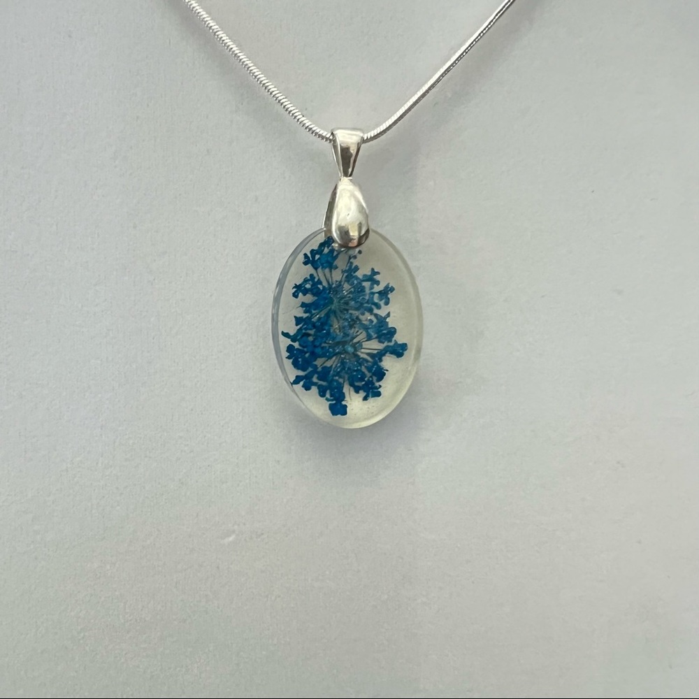 Dried flower necklace